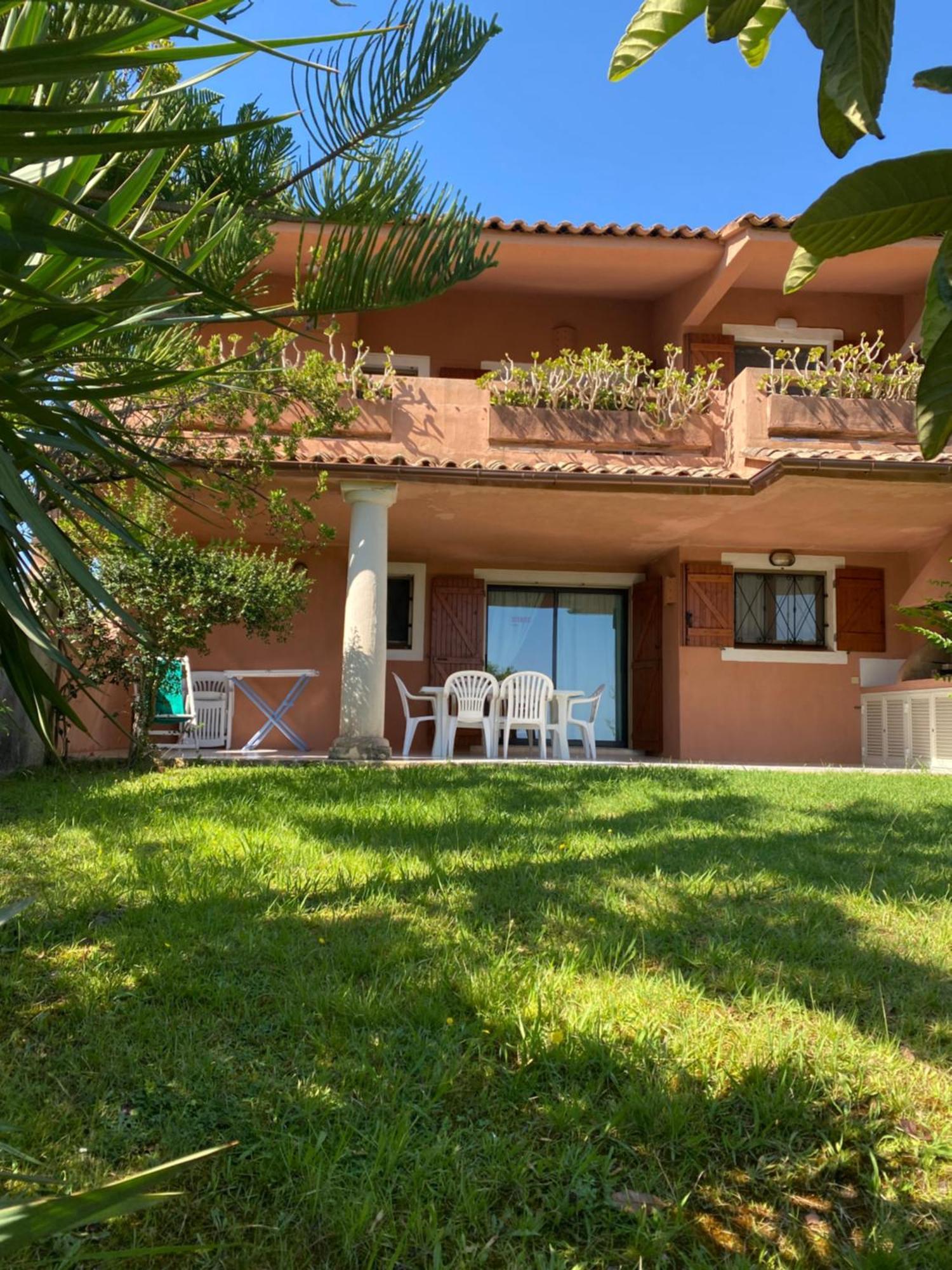 Résidence Playa Del'Oro Favone Exterior foto