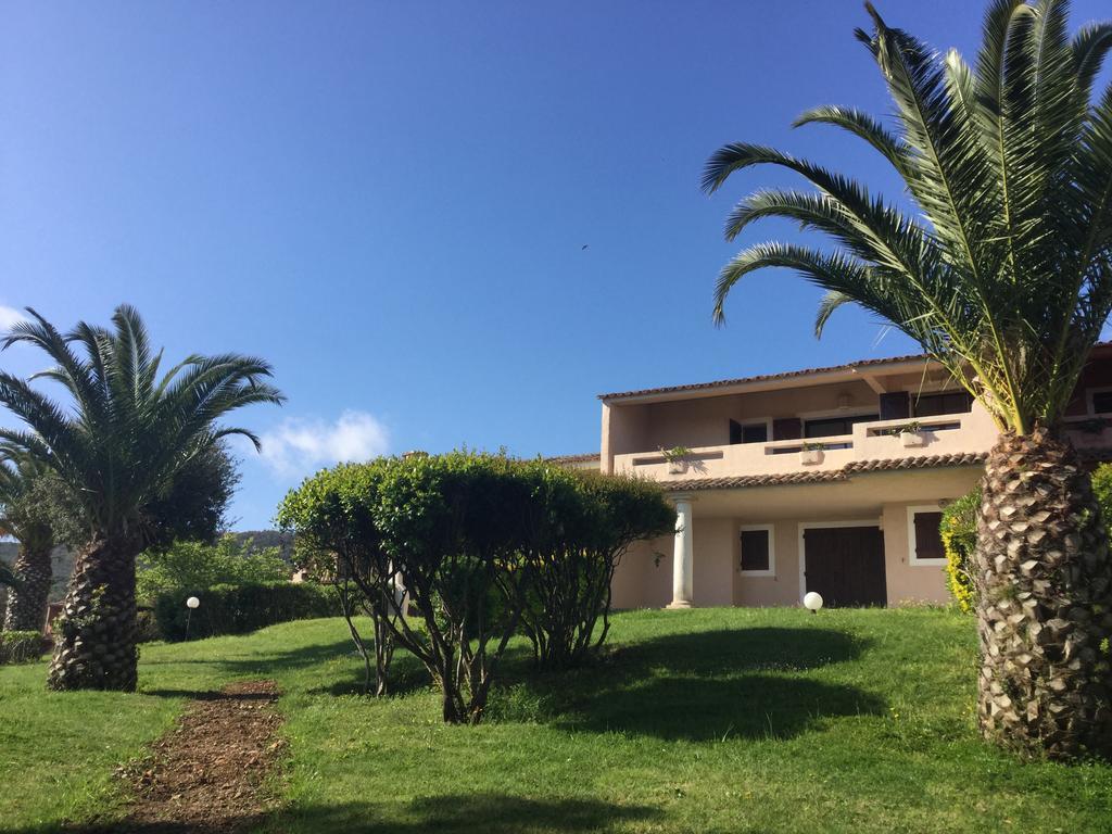 Résidence Playa Del'Oro Favone Exterior foto