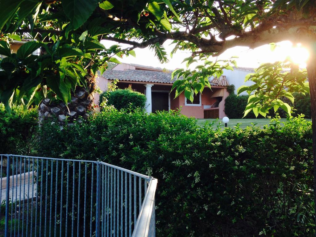 Résidence Playa Del'Oro Favone Exterior foto