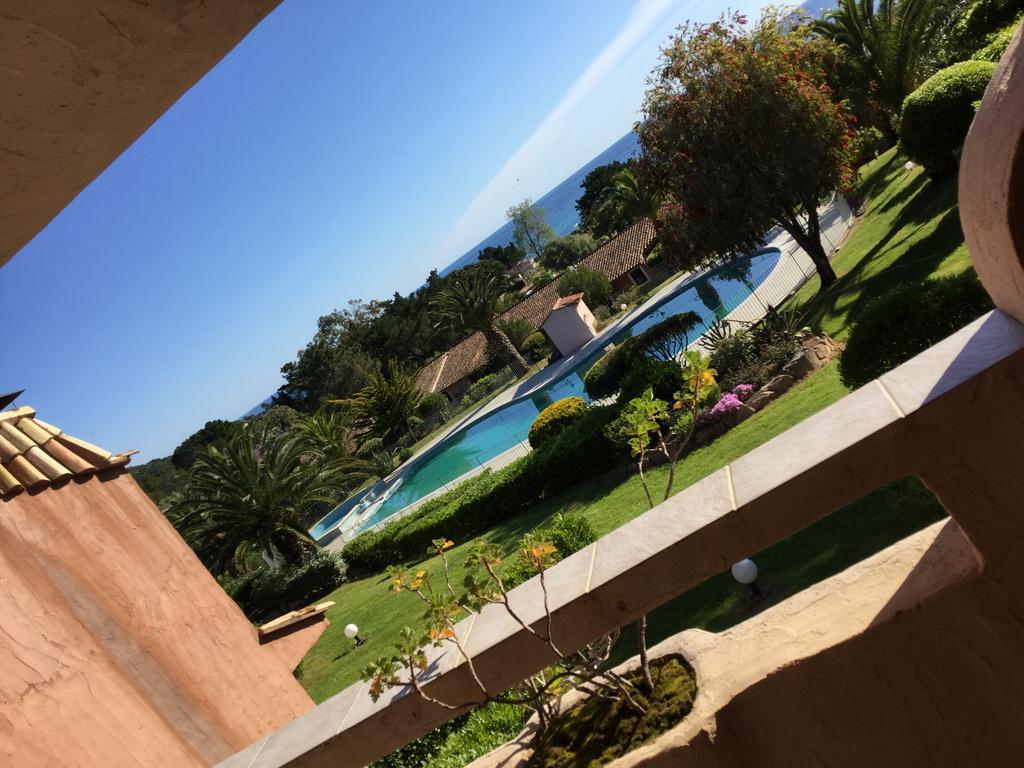 Résidence Playa Del'Oro Favone Exterior foto